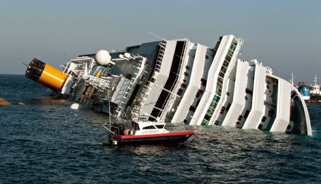 Luxury cruise ship sinks off Italian coast