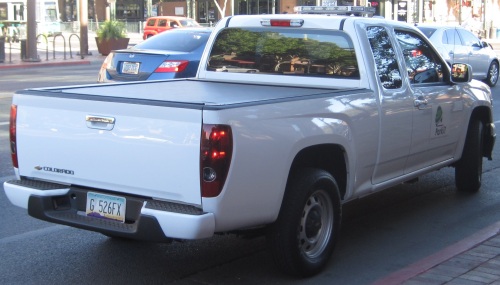 Tempe mixing government and business - DTC or Downtown Tempe Community truck with government license plates from the city of Tempe - License plate 'G 526-FX'